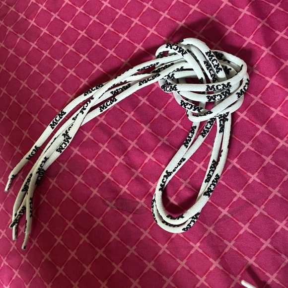 Authentic MCM Himmel Chunky Sole logo designer sneaker//EUR size 39//US size 8 - Picture 11 of 11